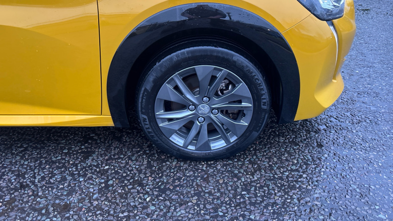 Peugeot 208 100kW Allure Premium + 50kWh 5dr Auto Electric Hatchback